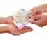 parama asmenims, kuriems reikia finansinės paramos, 
